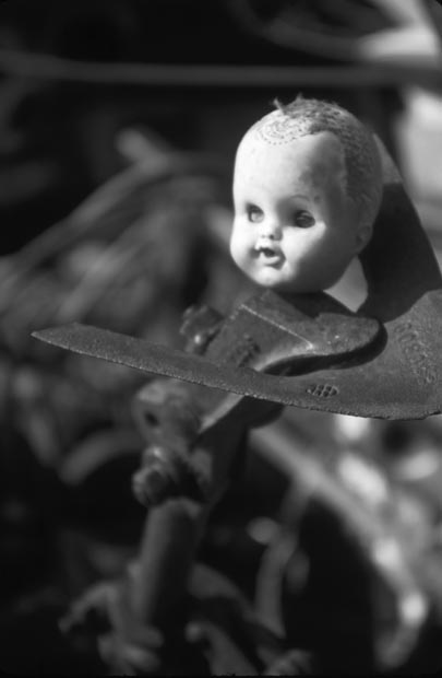 beheaded-(b&w)