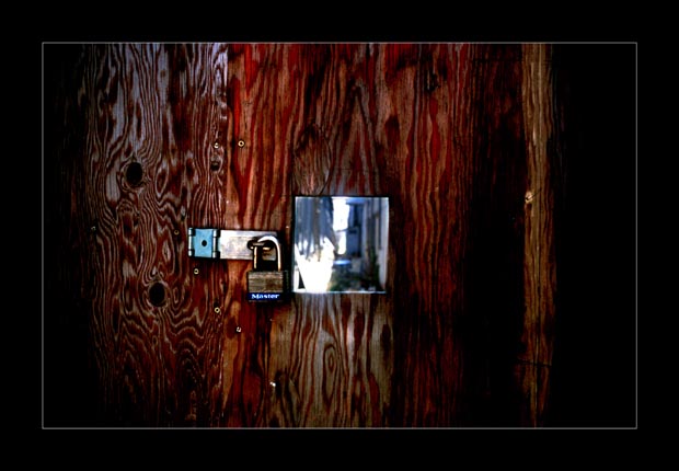 peekaboo2