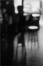 the_waiter-(b&w)